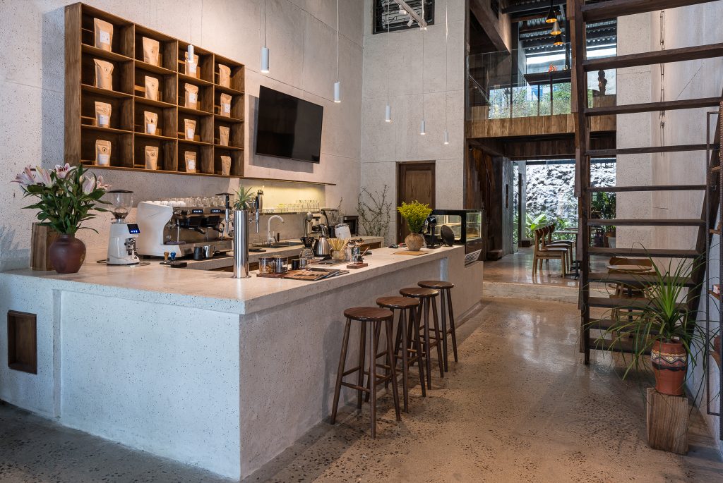 Quán nổi tiếng với các loại thức uống được chế độ từ hạt rang chất lượng cao