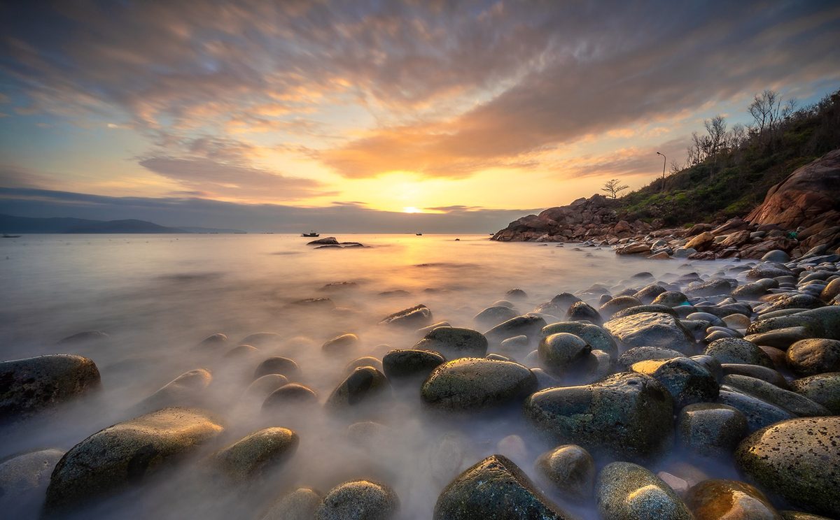 Vẻ đẹp huyền ảo của bãi trứng