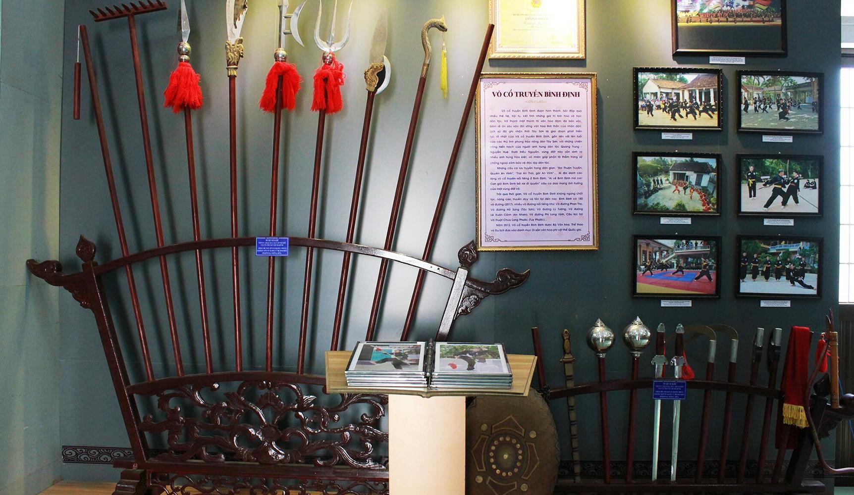 Nhiều hiện vật, hình ảnh và tài liệu về sự thành công và phát triển Võ cổ truyền thông Bình Định hiện còn được lưu giữ