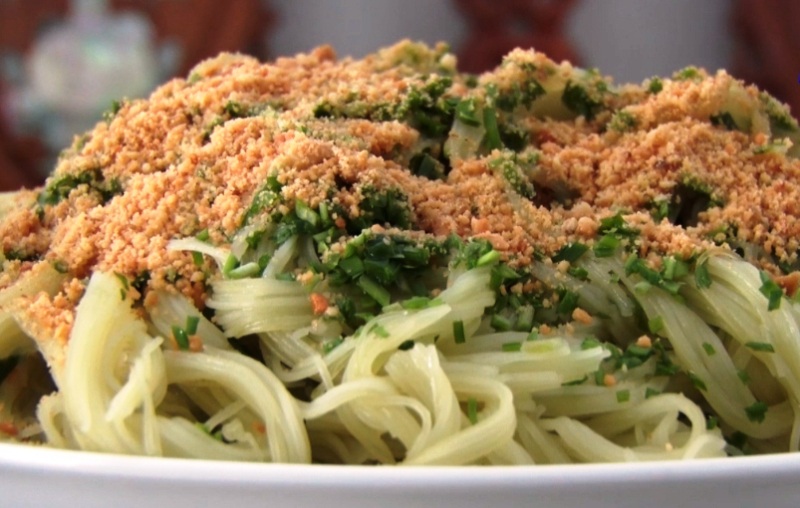 Bánh dây Bồng Sơn đặc sản Quy Nhon Bình Định làm quà độc lạ