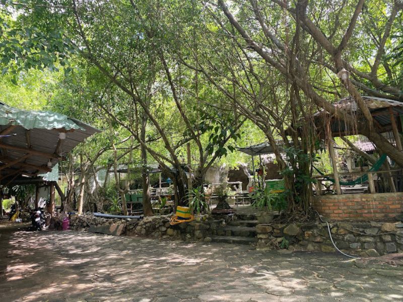 Các khu chòi riêng tư rất thích hợp cho những buổi tụ tập bạn bè hoặc gia đình