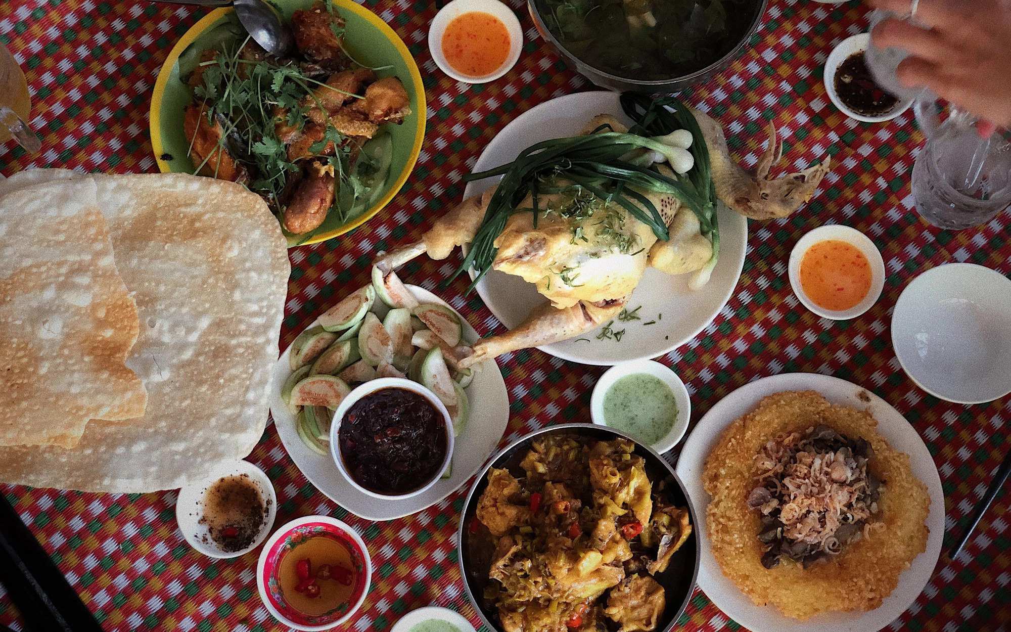 Gà chỉ Bảy Sơn mang đến hương vị đậm đà và đặc trưng miền Trung