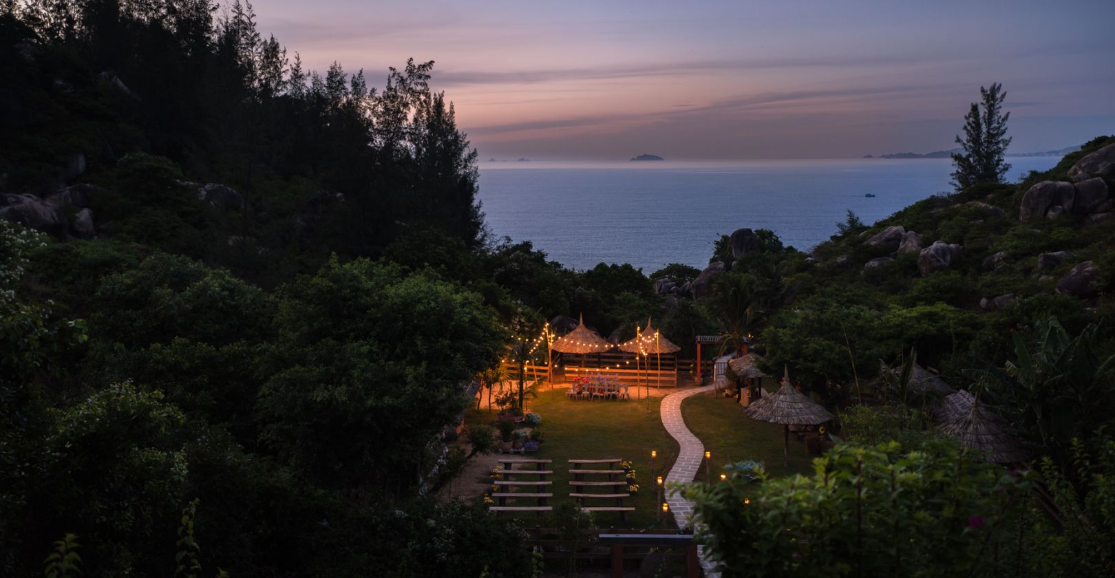 Life Club & Resort Trung Lương là nơi tổ chức tiệc BBQ mà bạn không thể bỏ lỡ