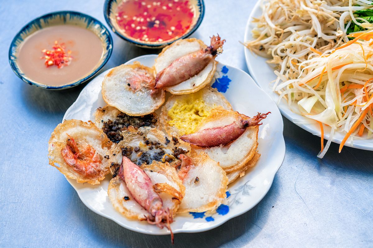 Bánh khọt Quy Nhơn rất nổi tiếng