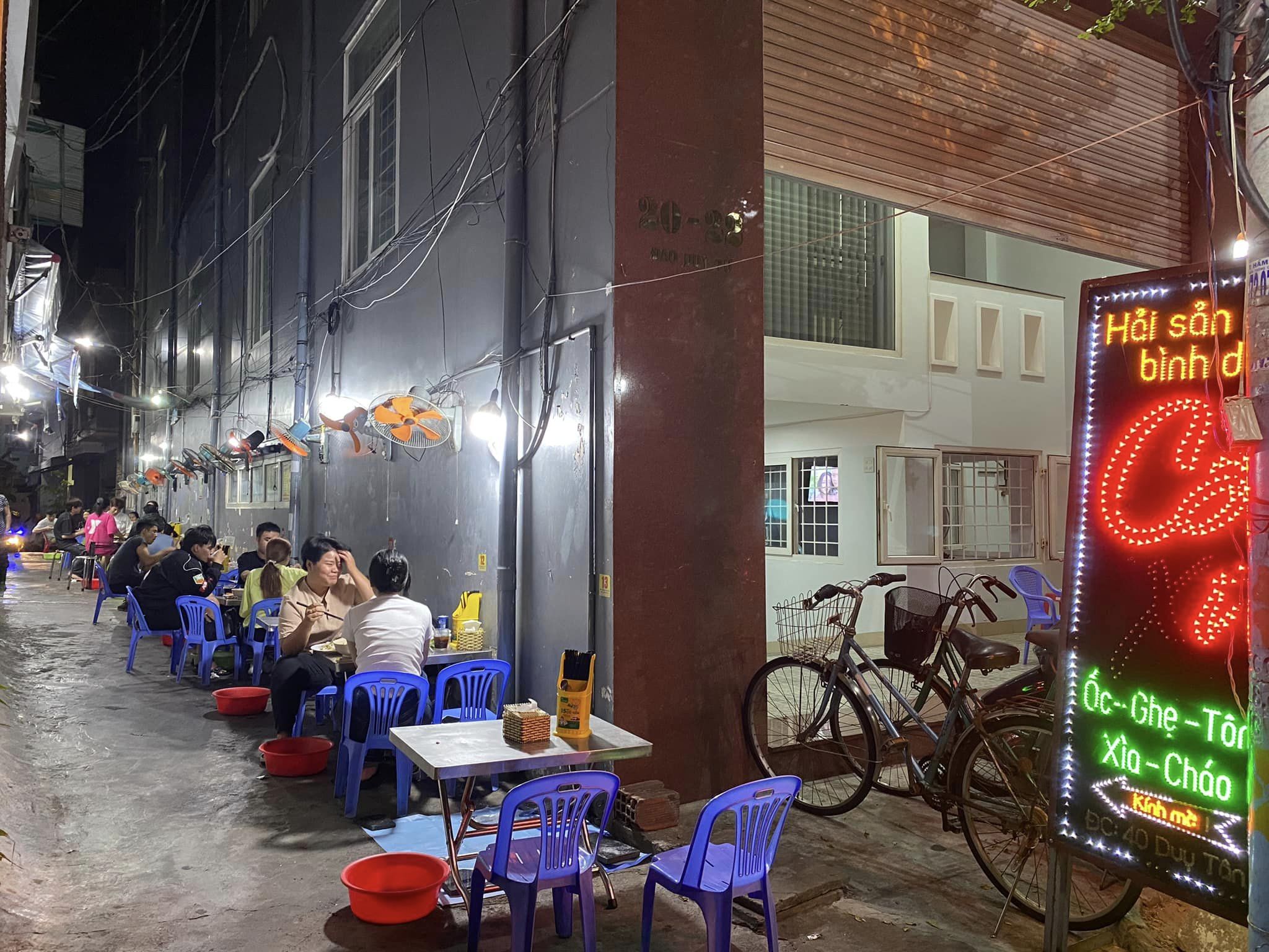 Quán ốc ghẹ Cô Xí